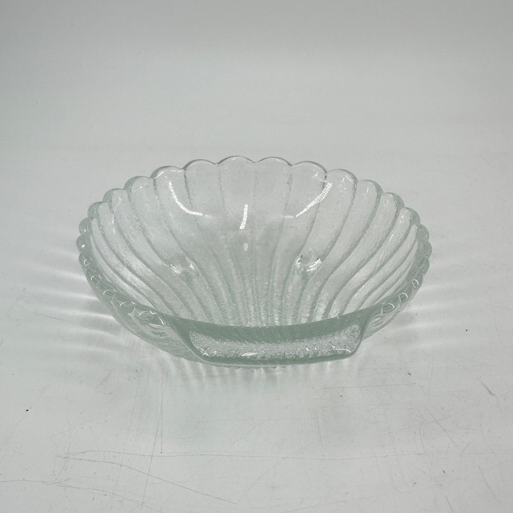 Clear Textured Glass Scallop Shell Serving Bowl Coastal Nautical Trinket Dish